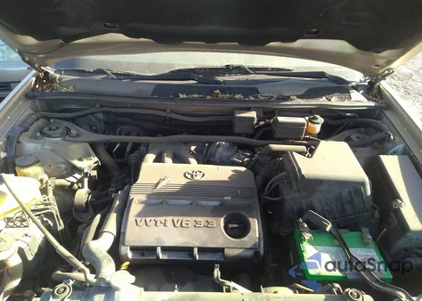 2004 Toyota Highlander Limited V6 z USA, uszkodzony, nr VIN JTEDP21A140018749